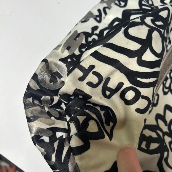 Coach Women's Bag - Picture 7 of 8